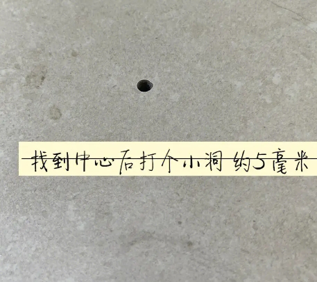 肥乡瓷砖空鼓维修公司专业解答在瓷砖铺贴过程中，如果砂料搅拌不均匀，将会带来以下问题